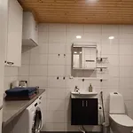Huoneisto Cozy Two-room With Sauna